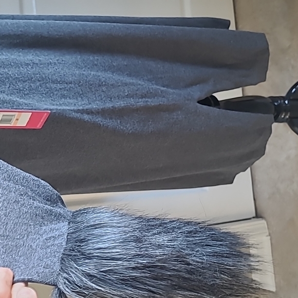 Vince Camuto Cardi w/Faux Fur Sleeves 2X NWT - Picture 3 of 6